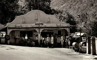 RPPC Igo's Gas Station Store Mountain Home Village Mill Creek Canyon CA Postcard
