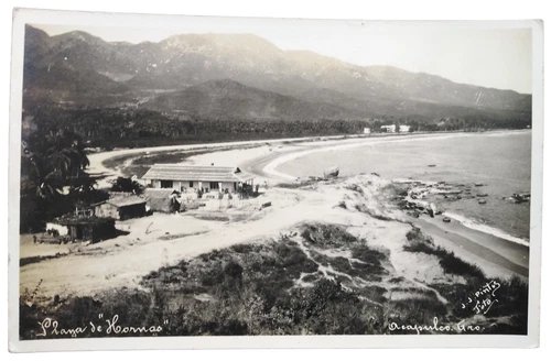 Postcard Playa de Hornos Acapulco, Guerrero Mexico, RPPC Real Photo c1930s