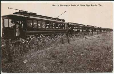 Electric Excursion Train at Buck Roe Beach VA on unused black and white postcard